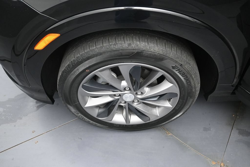 Used 2023 Buick Encore GX Select w/ Sport Touring Package FWD image 34