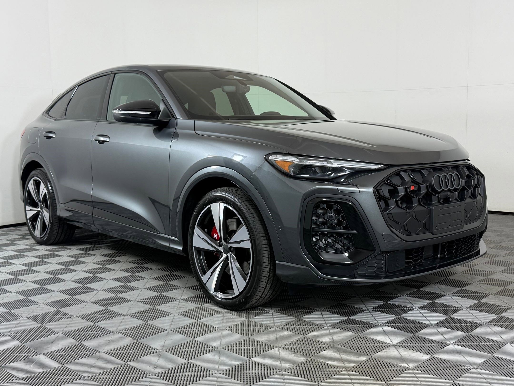 New 2026 Audi SQ5 Premium Plus AWD/4WD image 7