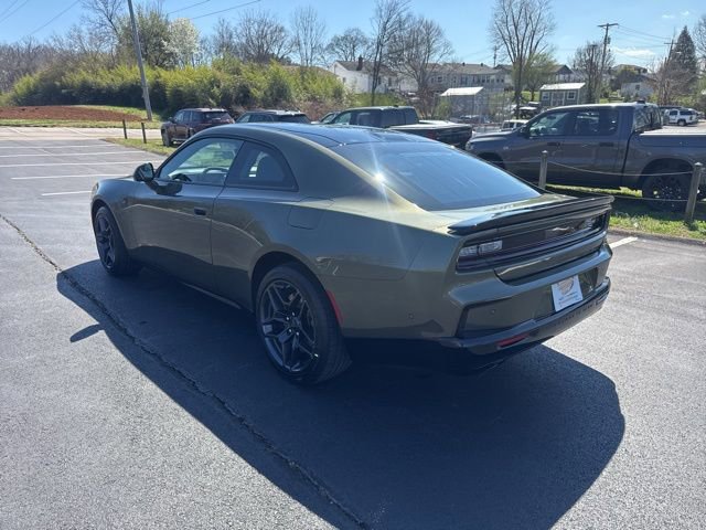 New 2026 Dodge Charger Scat Pack w/ Blacktop Package AWD/4WD image 5