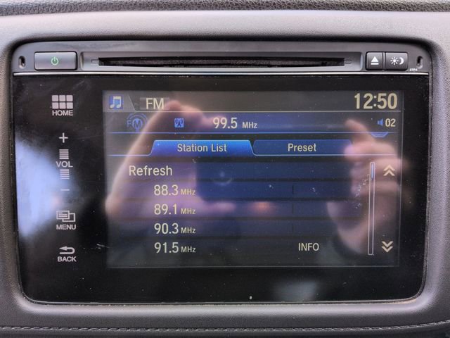 Used 2017 Honda HR-V EX image 13