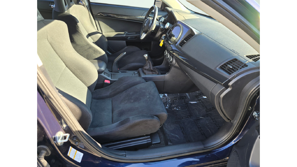 Used 2014 Mitsubishi Lancer Evolution GSR AWD/4WD image 10
