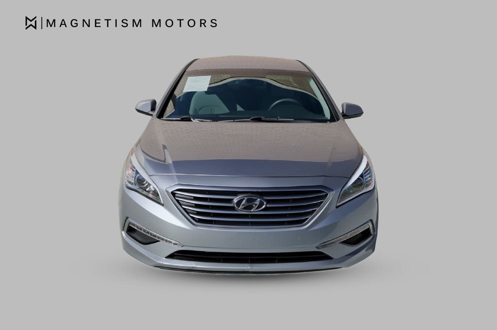 Used 2015 Hyundai Sonata SE w/ Option Group 09 image 5
