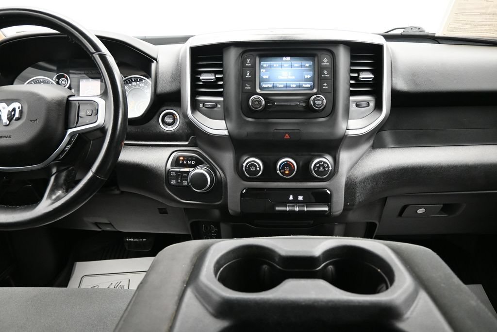 Used 2019 RAM 1500 Big Horn AWD/4WD image 17