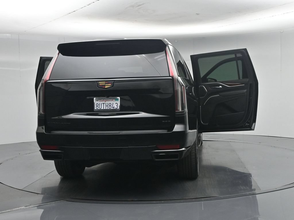 Used 2021 Cadillac Escalade ESV Luxury AWD/4WD image 37