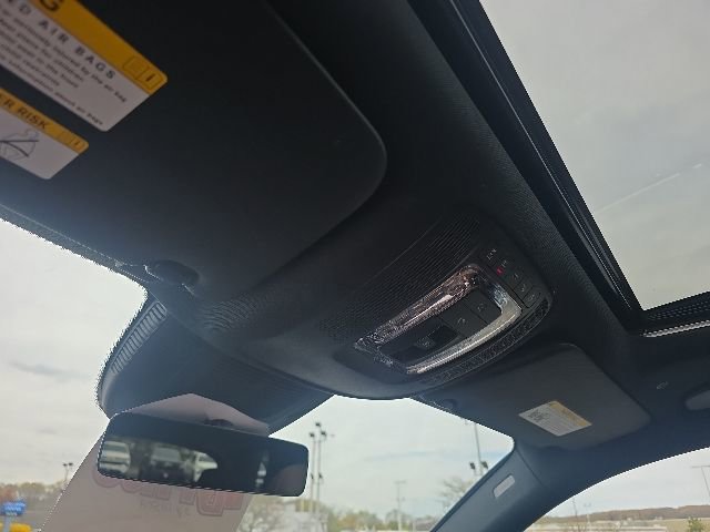 Used 2024 Mercedes-Benz GLE 350 4MATIC image 24