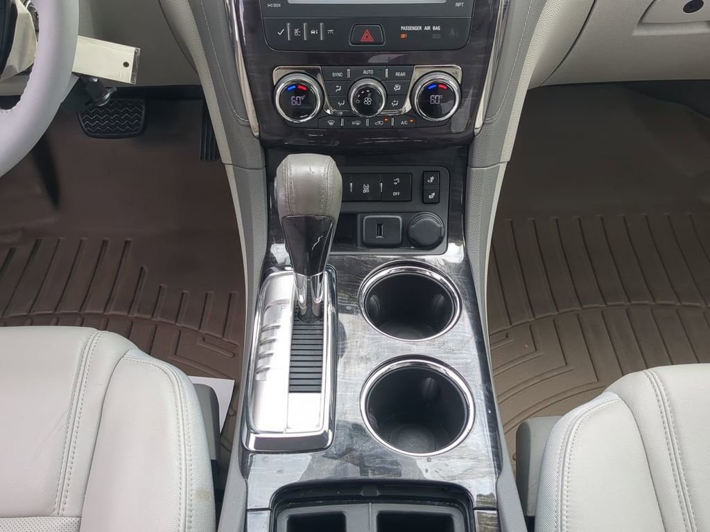 Used 2017 Buick Enclave Leather image 19