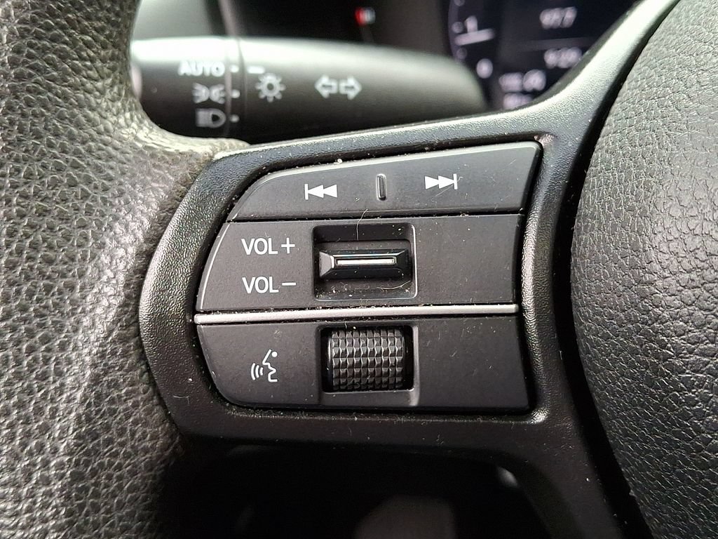 Used 2023 Honda Accord EX image 22
