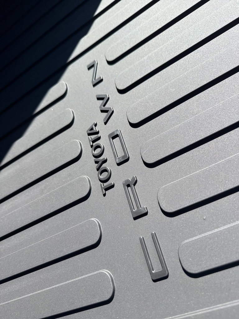 New 2025 Toyota Crown Signia image 15