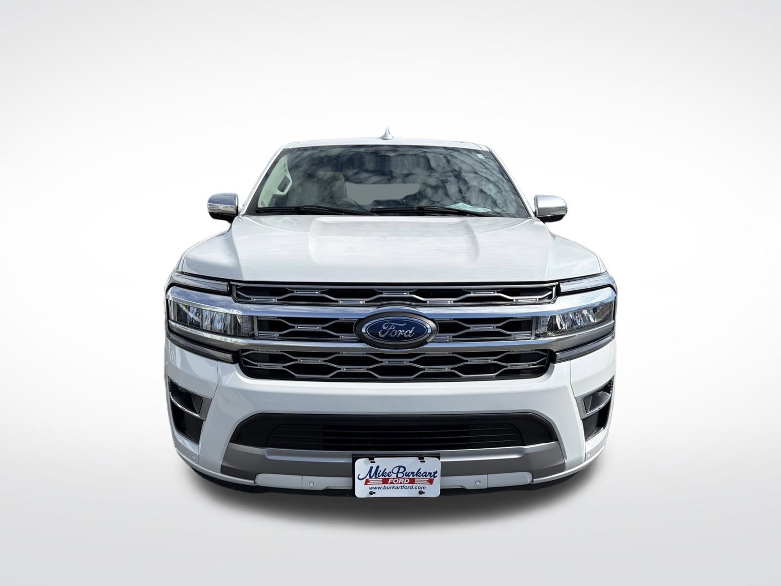 Certified 2024 Ford Expedition Max Platinum AWD/4WD image 3