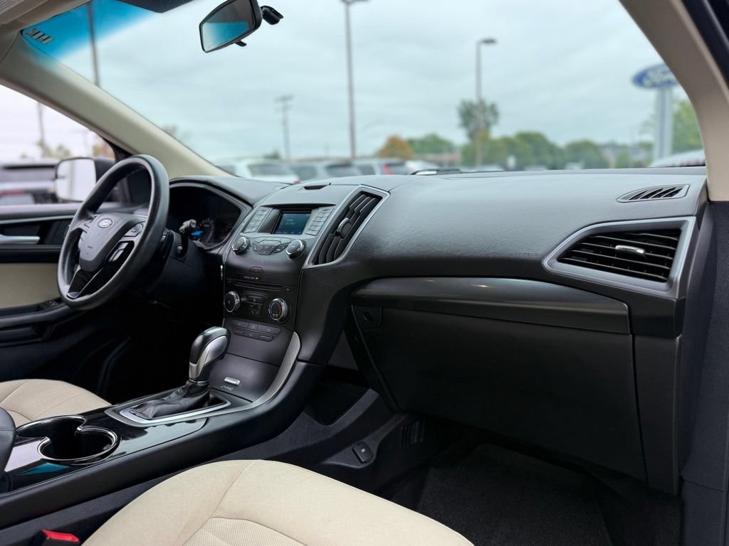 Used 2016 Ford Edge SE AWD/4WD image 15