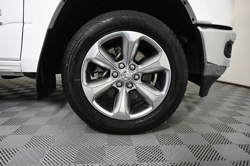 Used 2019 RAM 1500 Limited AWD/4WD image 12