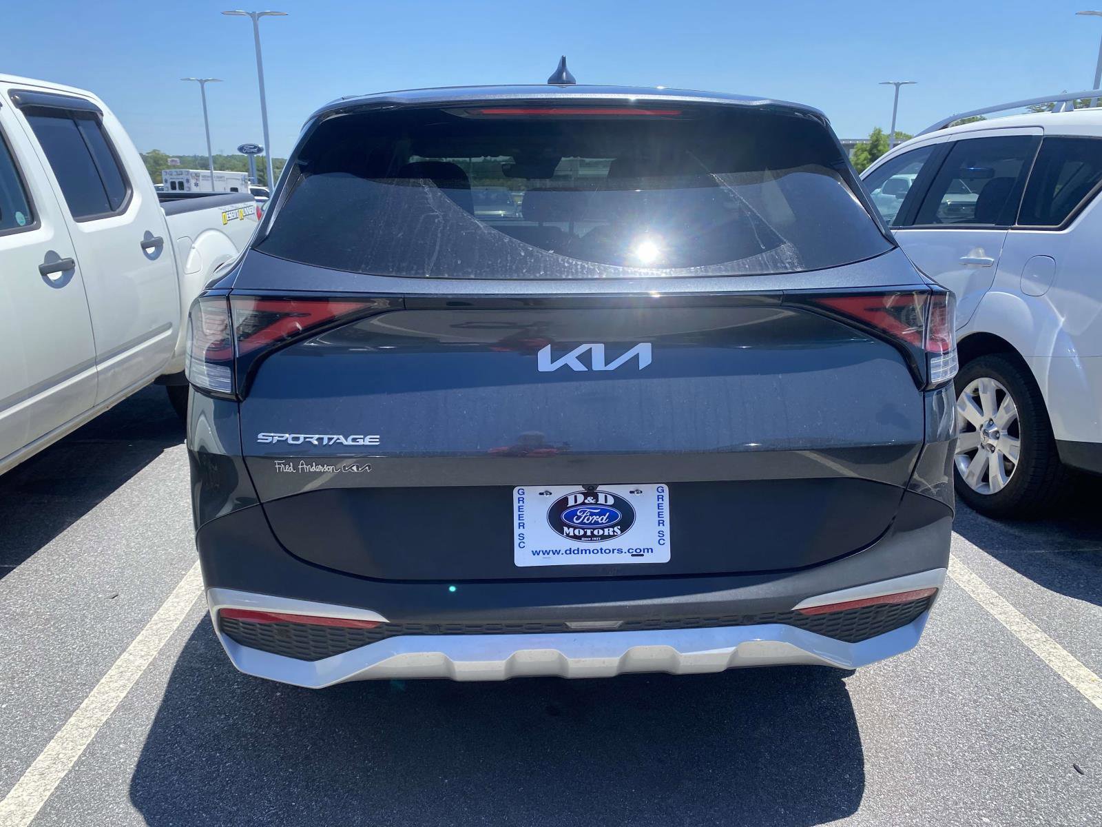 Used 2024 Kia Sportage EX FWD image 6