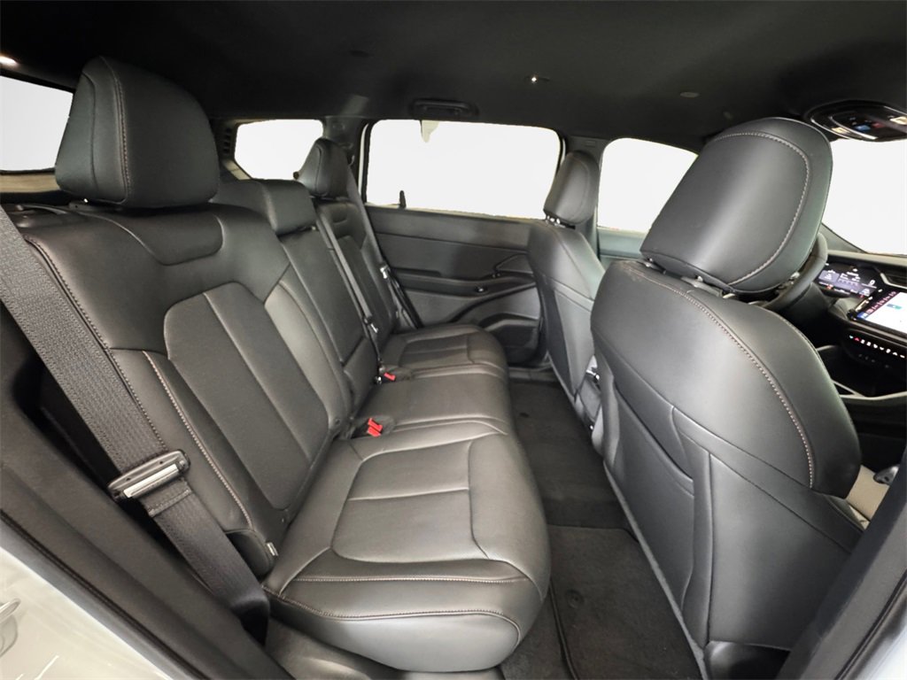 New 2026 Jeep Cherokee Limited image 32