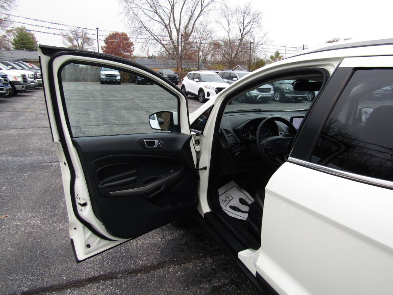 Used 2021 Ford EcoSport Titanium AWD/4WD image 17