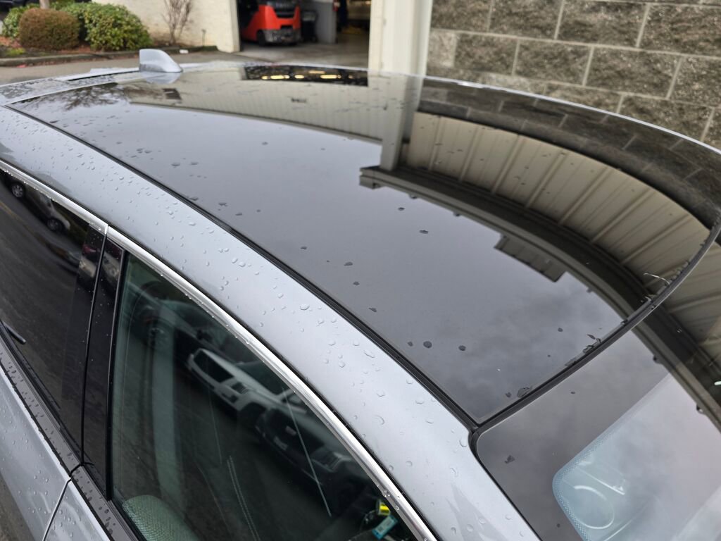 New 2026 Cadillac Optiq Luxury 2 image 14