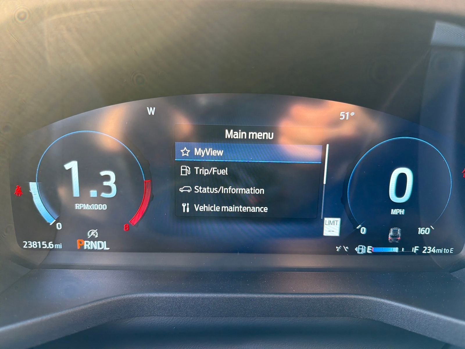 Certified 2025 Ford Explorer ST-Line w/ Premium Package image 15