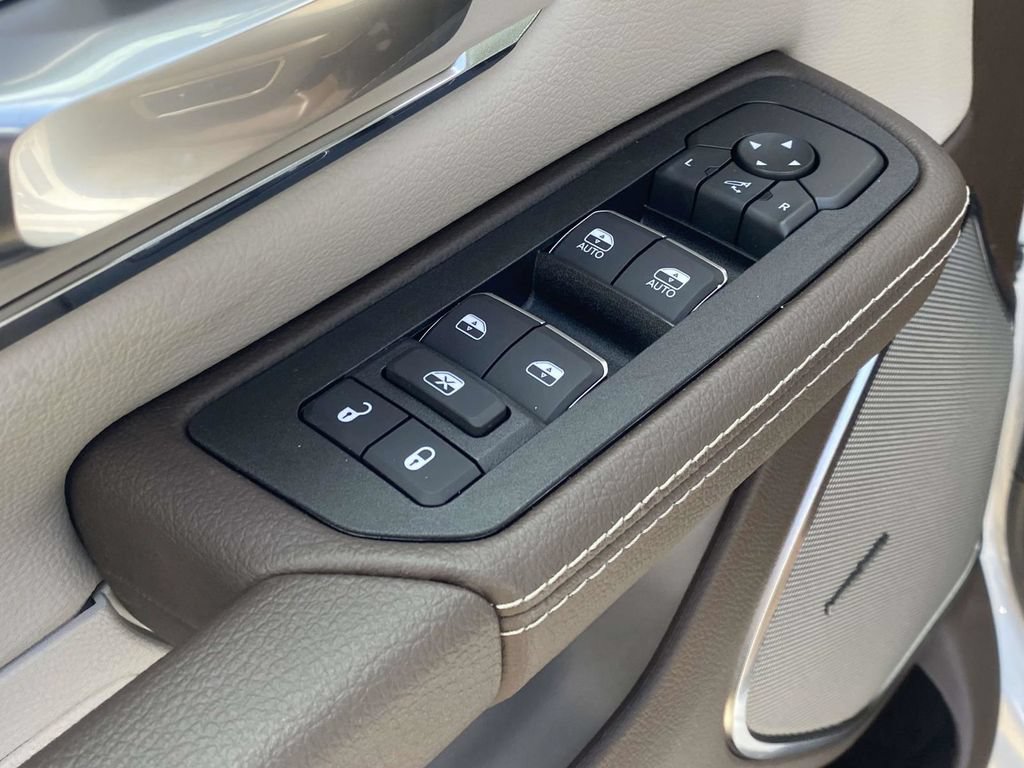 New 2026 RAM 1500 Laramie AWD/4WD image 44