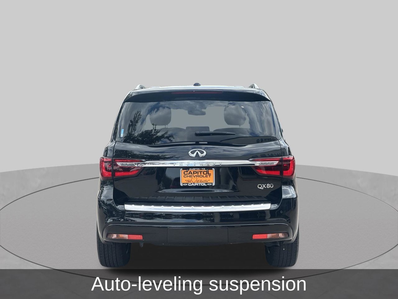 Used 2024 INFINITI QX80 Luxe w/ Cargo Package RWD image 4