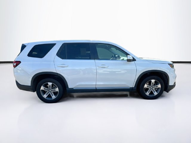 Certified 2024 Honda Pilot EX-L image 10