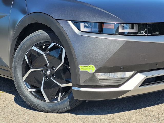 Used 2023 Hyundai Ioniq 5 SEL image 3