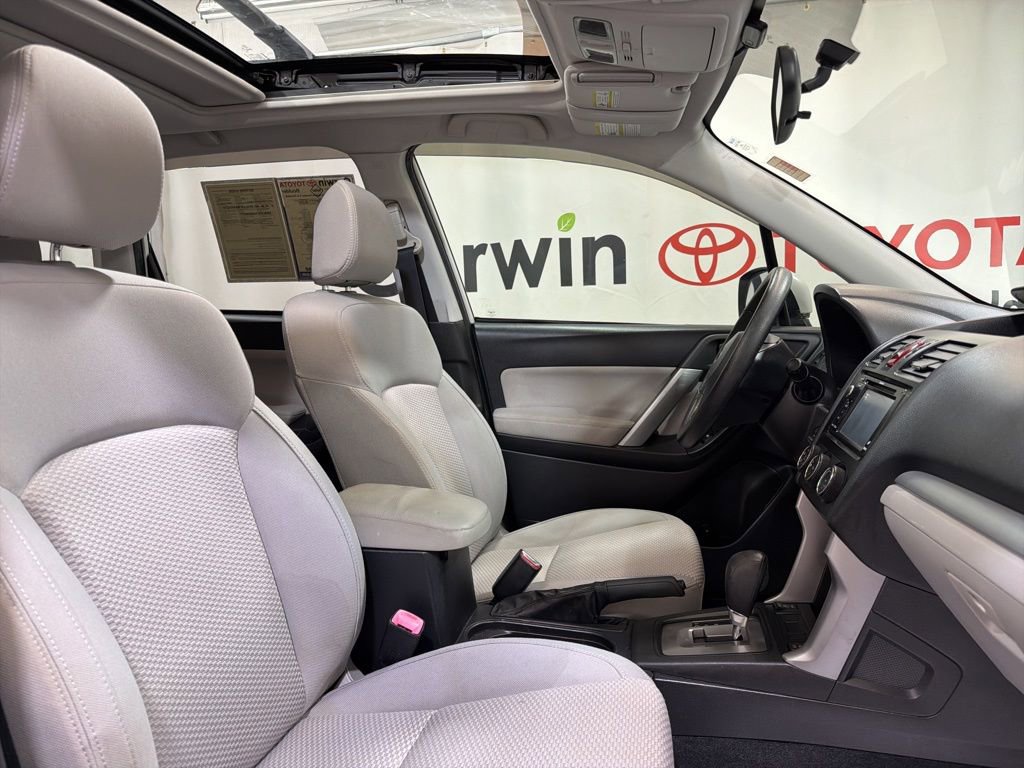 Used 2014 Subaru Forester 2.5i Premium image 12