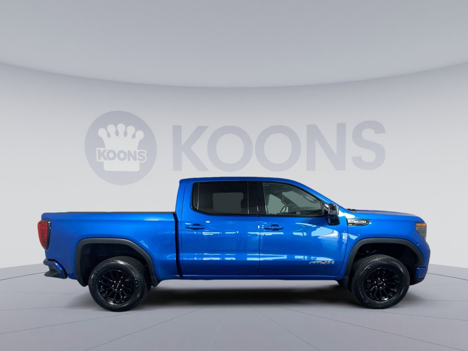 Used 2023 GMC Sierra 1500 AT4X AWD/4WD image 8