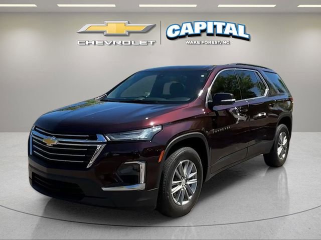 Used 2023 Chevrolet Traverse LT image 1