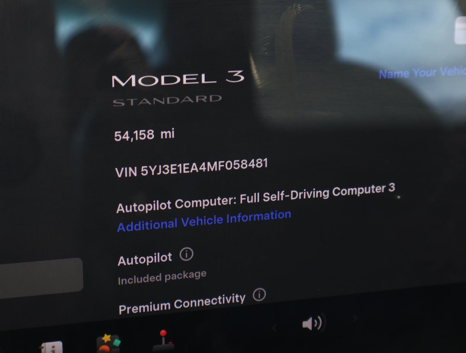 Used 2021 Tesla Model 3 Standard Range Plus RWD image 18