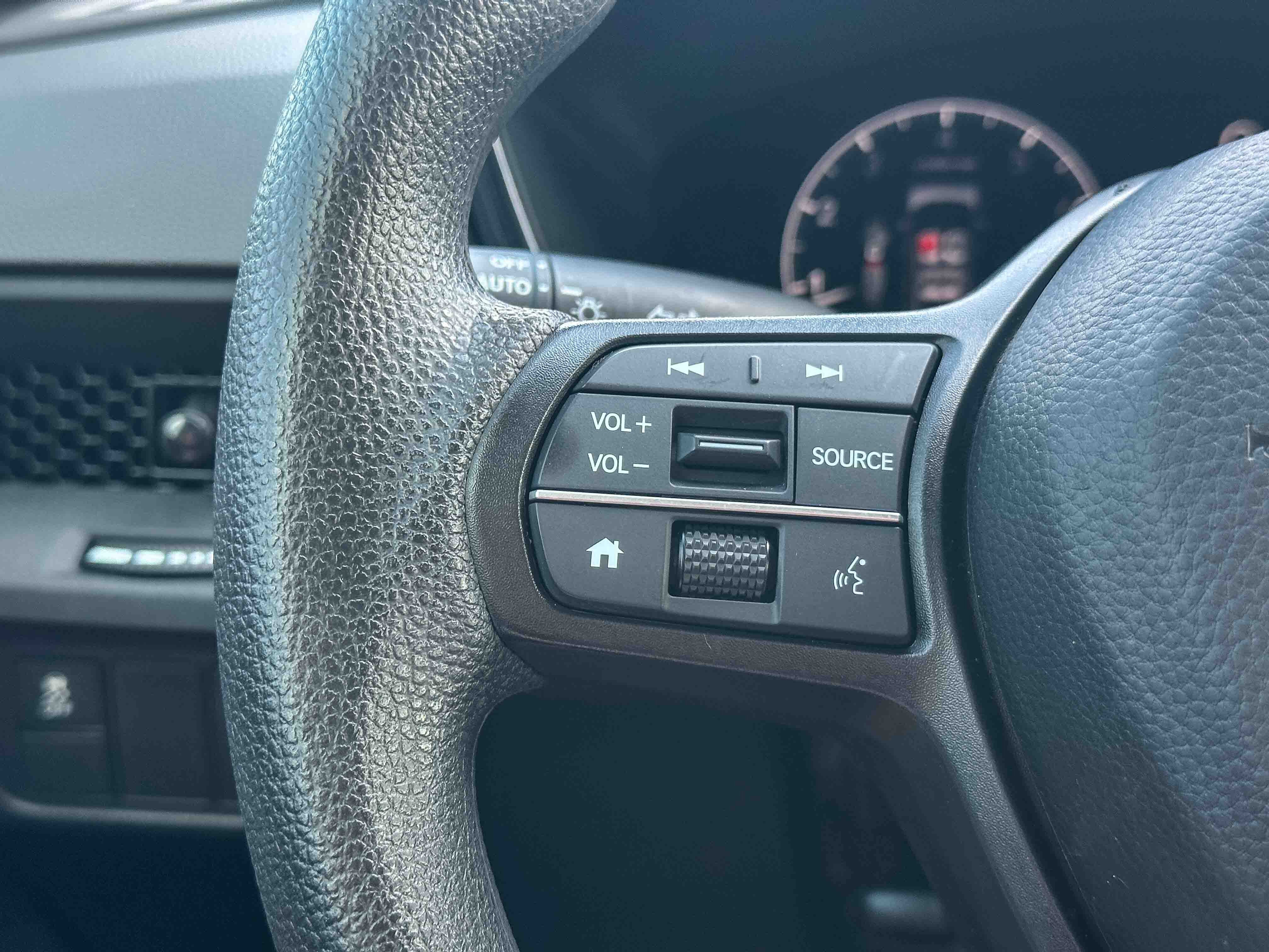 Certified 2024 Honda CR-V EX image 30