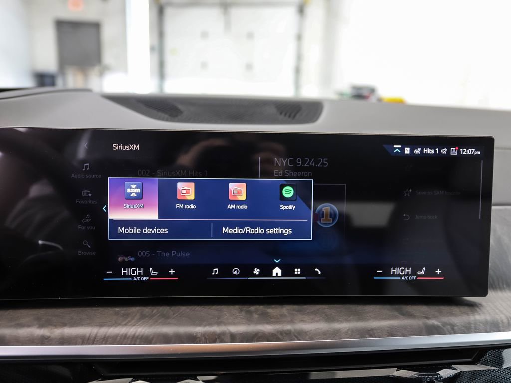 Used 2026 BMW X5 xDrive40i image 17