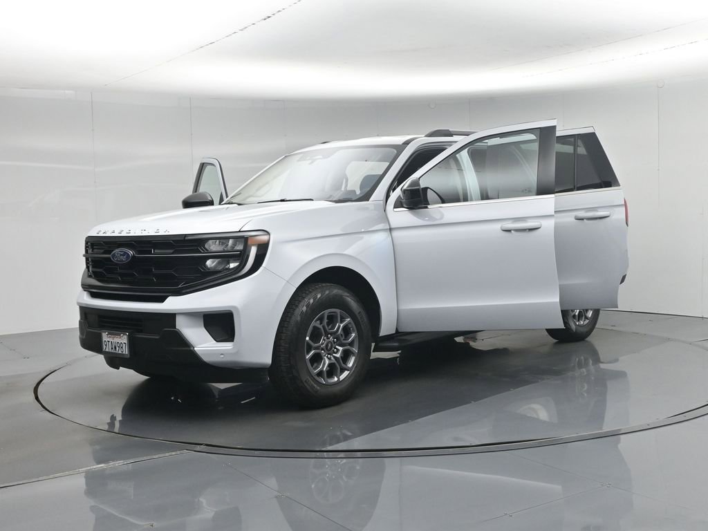 Certified 2025 Ford Expedition Max Active image 34