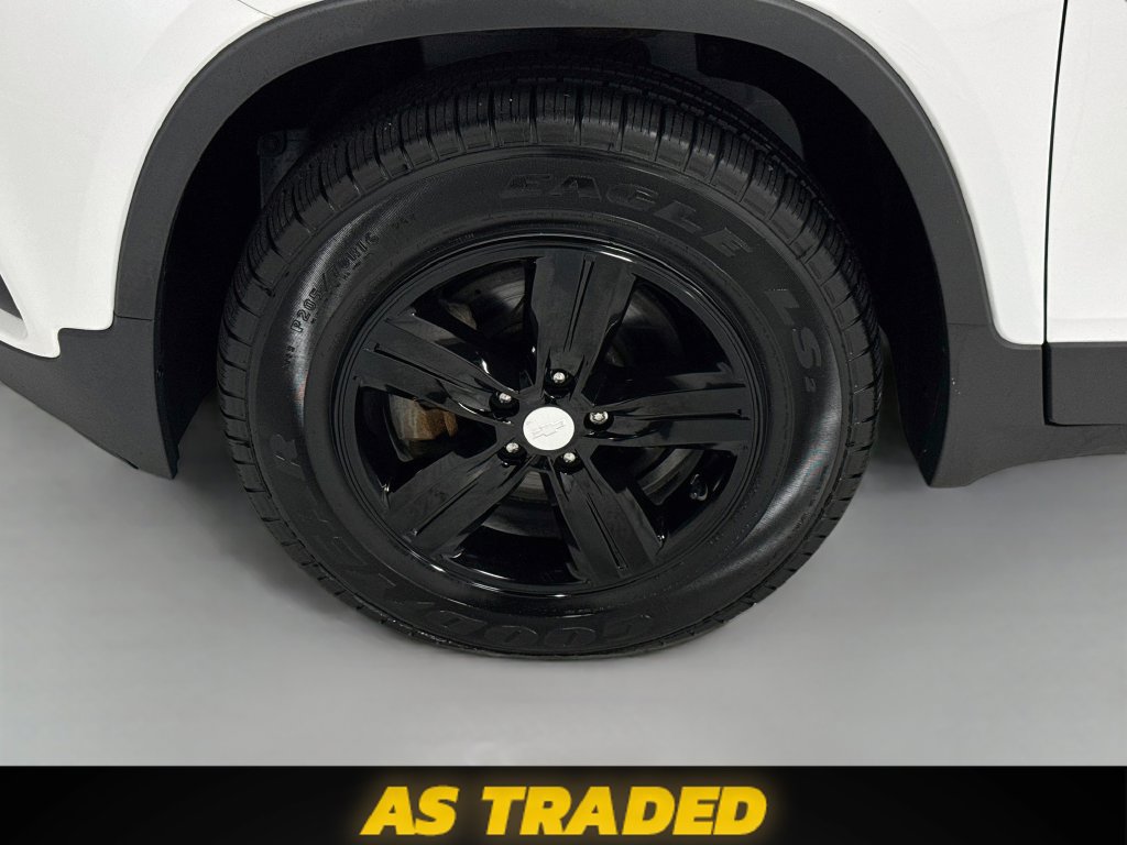 Used 2019 Chevrolet Trax LS AWD/4WD image 30