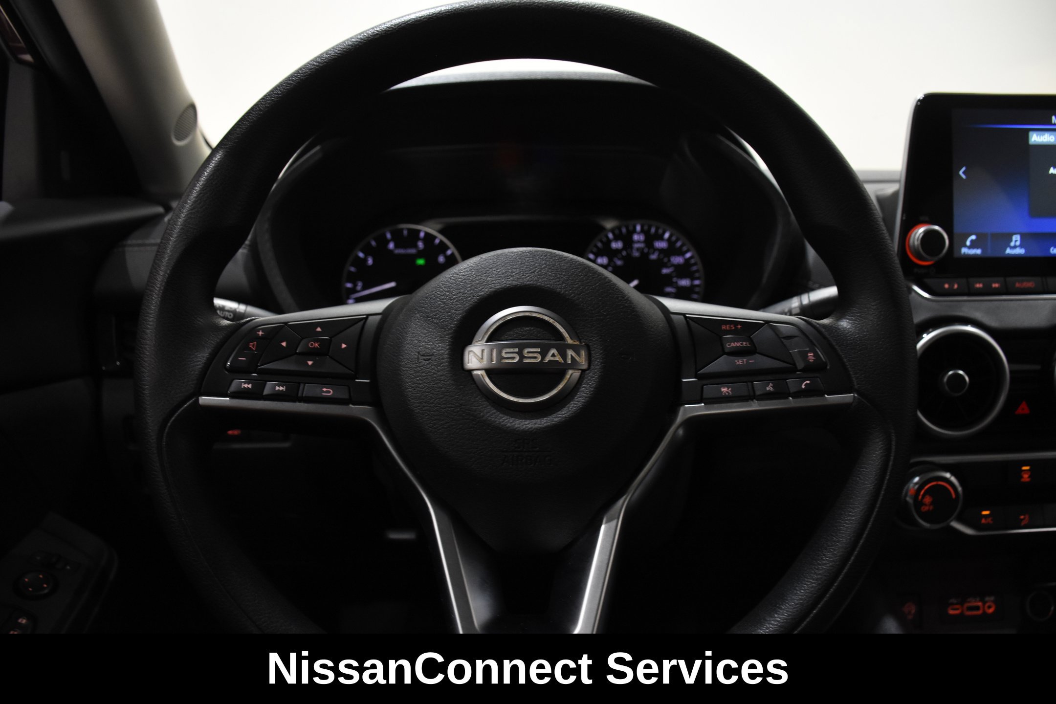 Used 2025 Nissan Sentra SV FWD image 17
