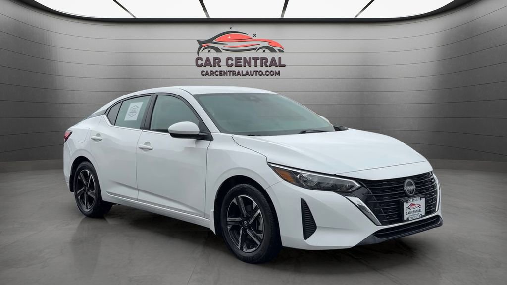 Used 2025 Nissan Sentra SV image 8