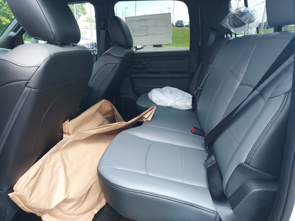 New 2026 RAM 3500 Tradesman AWD/4WD image 23