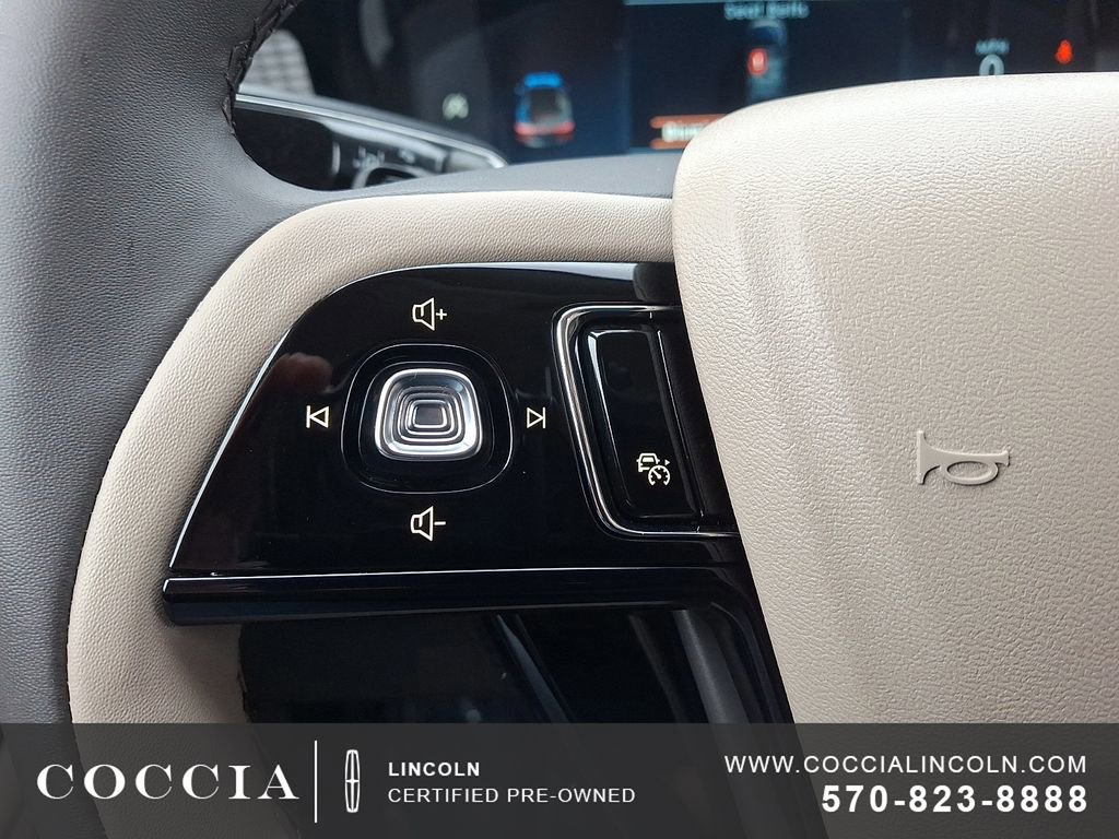 Certified 2023 Lincoln Corsair AWD image 21