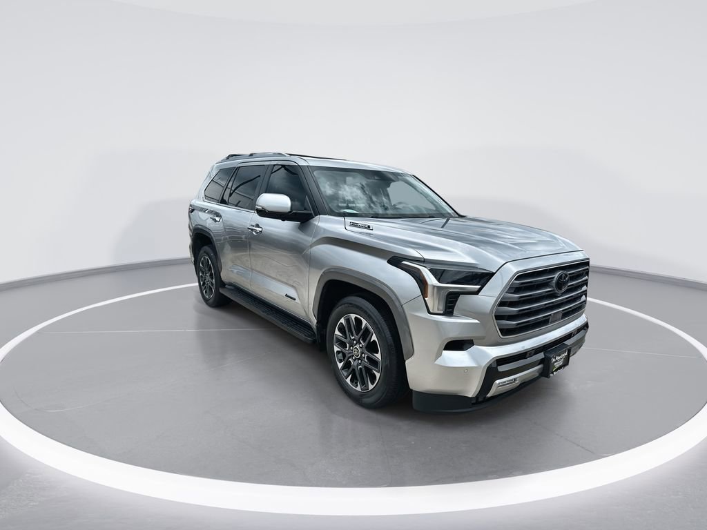 Used 2024 Toyota Sequoia Limited AWD/4WD image 2