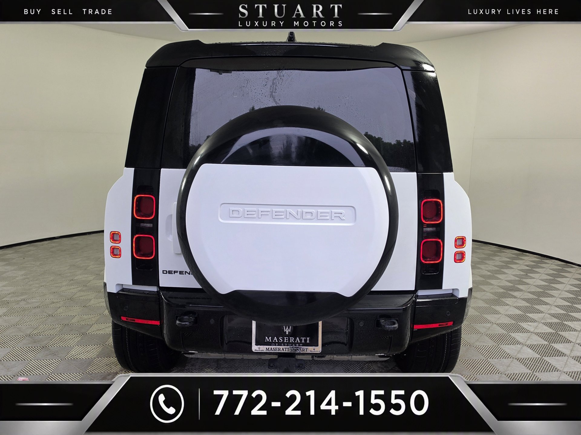 Used 2024 Land Rover Defender 110 X-Dynamic SE AWD/4WD image 39