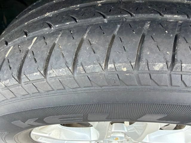 Used 2019 Chevrolet Traverse LT FWD image 27