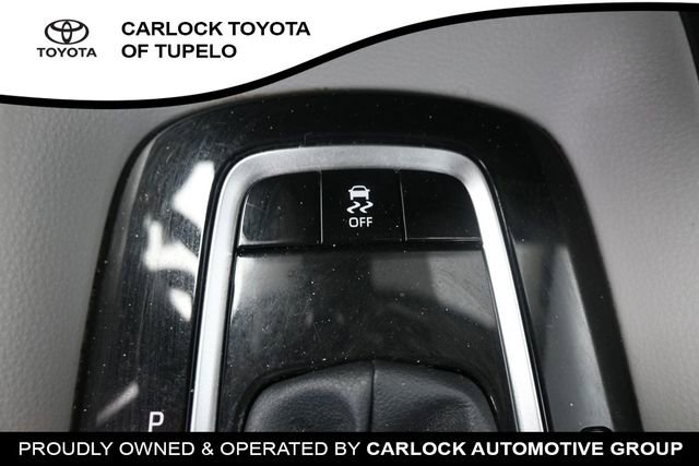 Used 2025 Toyota Corolla LE FWD image 16