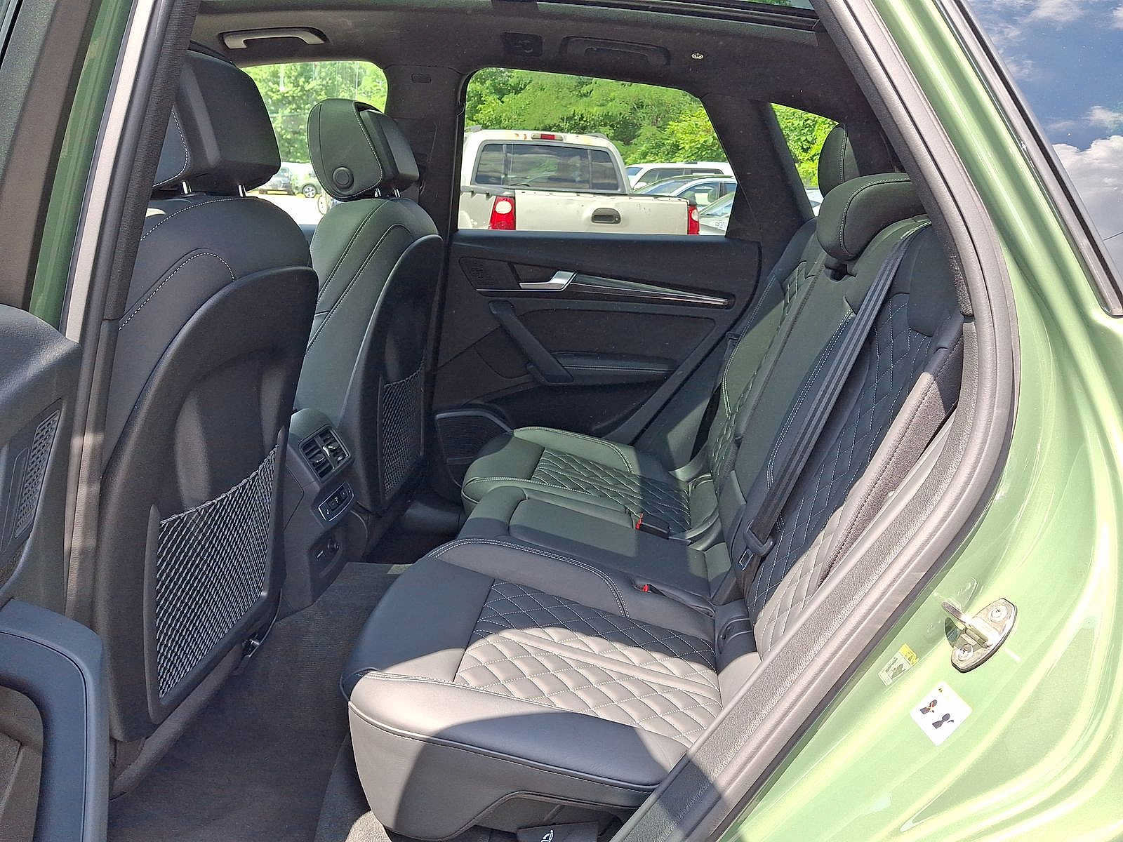 Used 2023 Audi SQ5 Prestige w/ Prestige Package AWD/4WD image 26