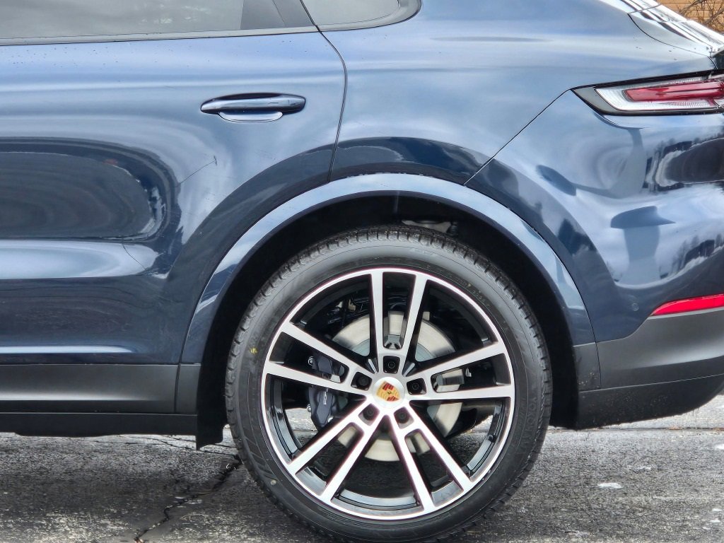 New 2026 Porsche Cayenne Coupe image 13