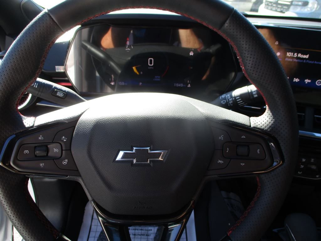 Used 2025 Chevrolet Trax RS w/ Driver Confidence Package image 10