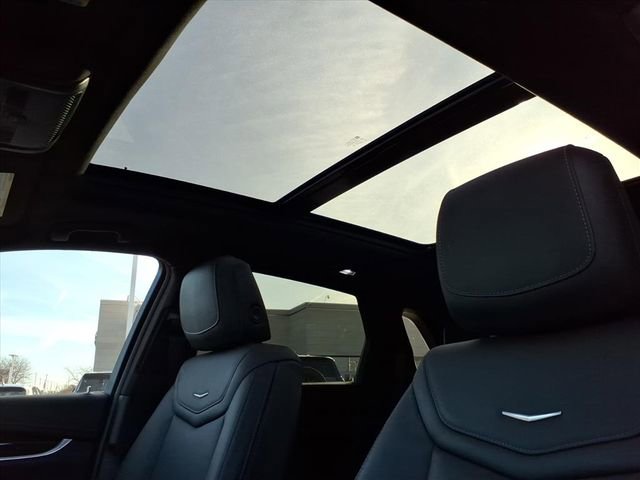 Used 2023 Cadillac XT5 Premium Luxury w/ LPO, Floor Liner Package image 14