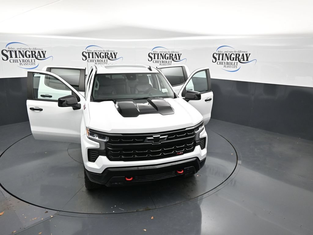 Used 2024 Chevrolet Silverado 1500 LT Trail Boss w/ Convenience Package II AWD/4WD image 34