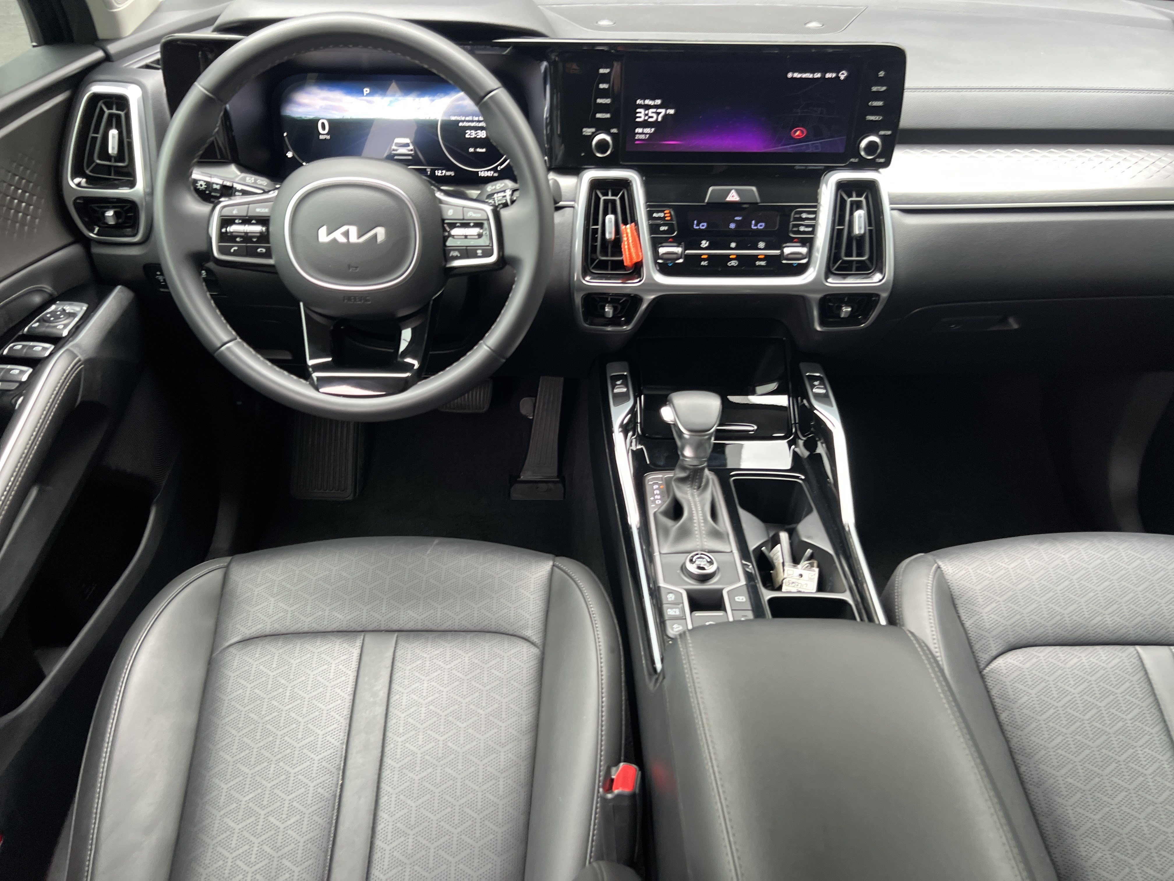 Used 2023 Kia Sorento SX FWD image 30