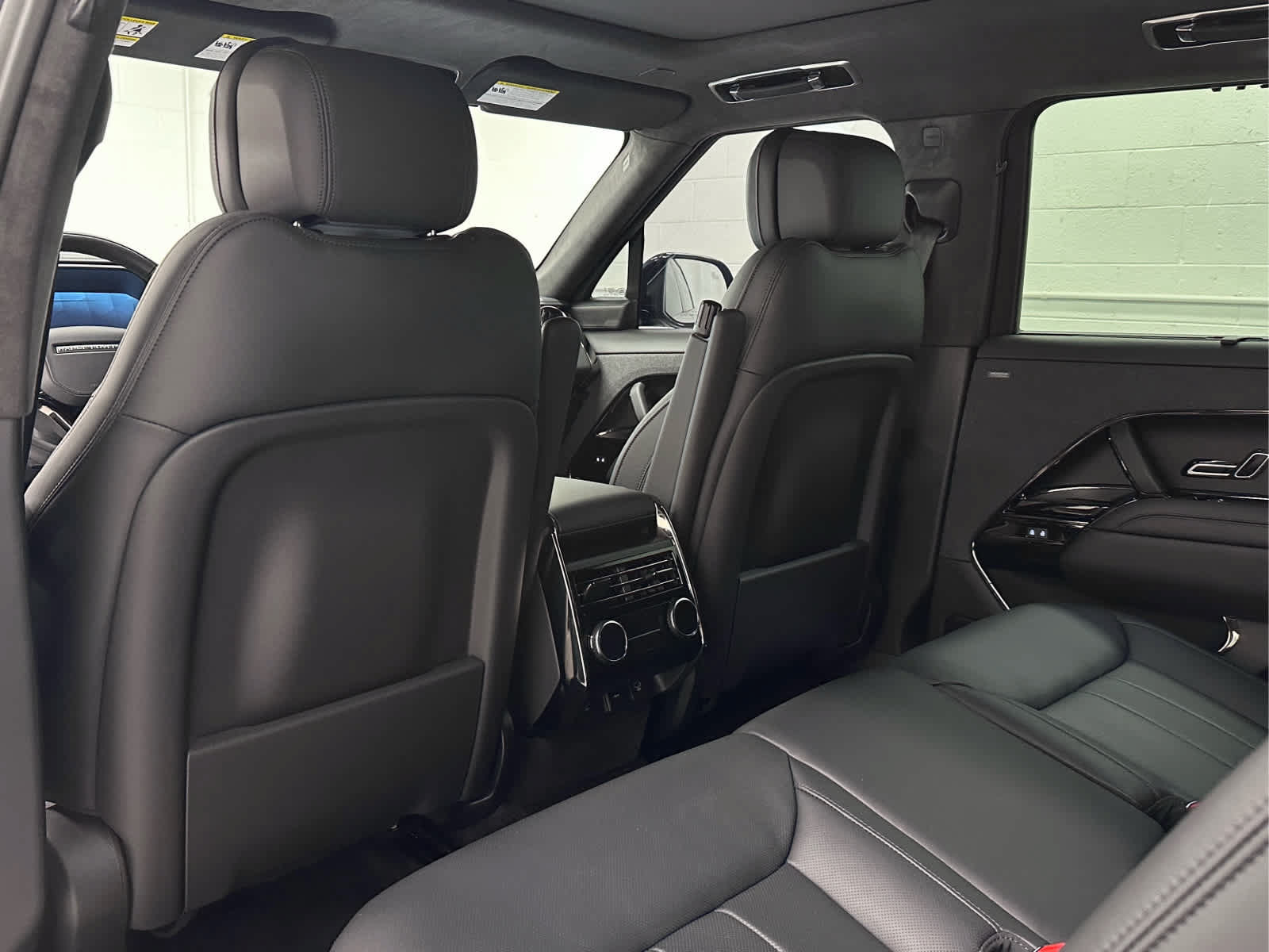 Used 2025 Land Rover Range Rover Sport Autobiography AWD/4WD image 13