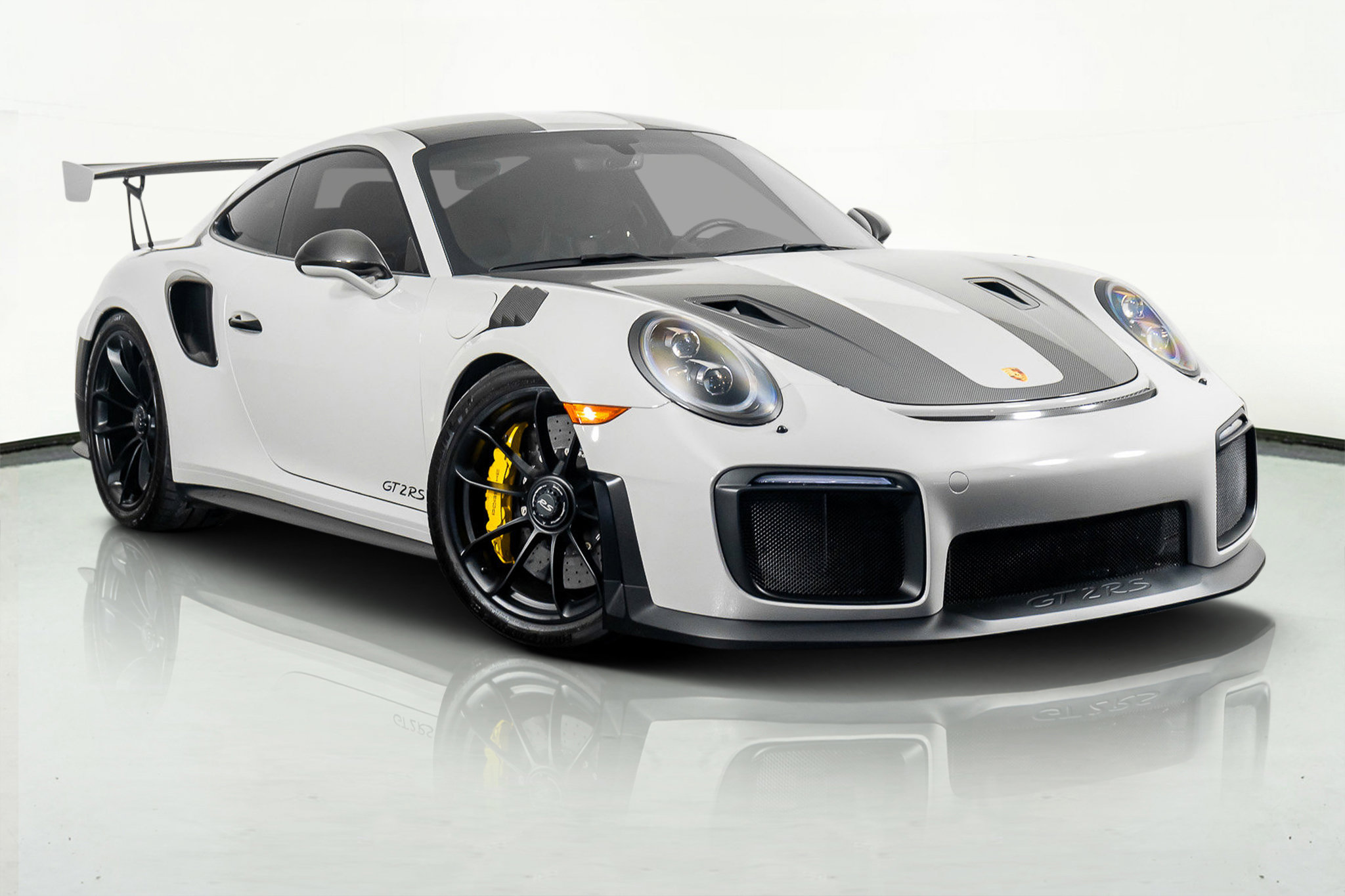 Used 2018 Porsche 911 GT2 RS w/ Weissach Package image 1