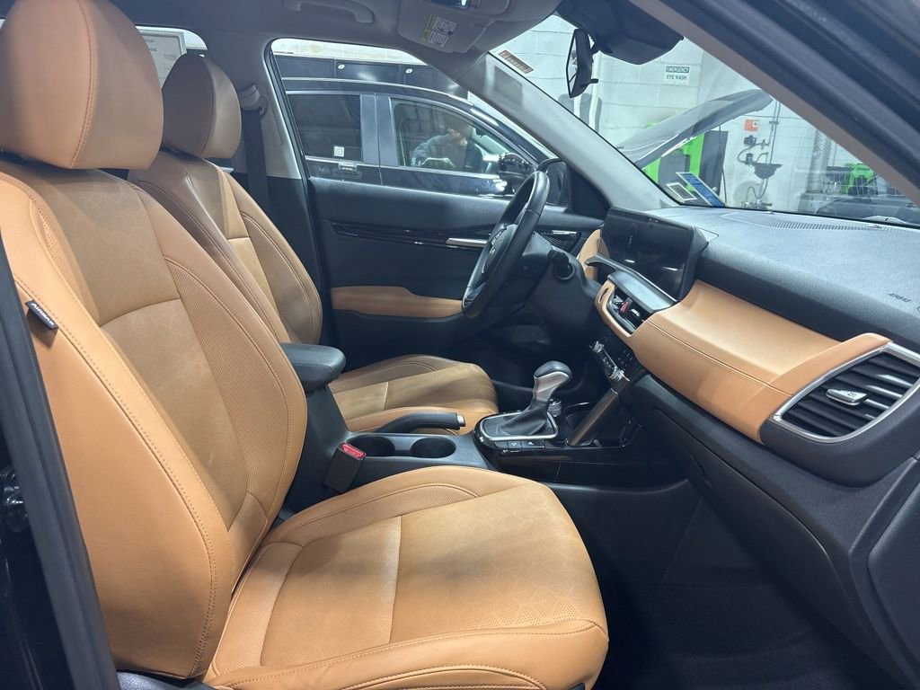 Certified 2024 Kia Seltos EX image 10
