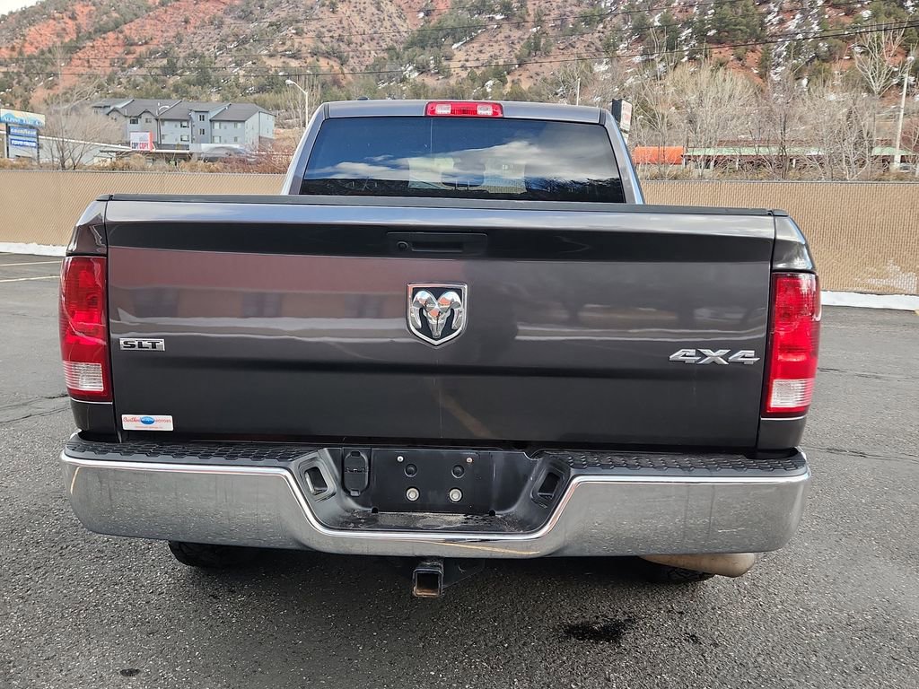 Used 2021 RAM 1500 Classic SLT image 11